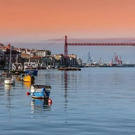 Cultura Y Gastronomía En El Casco Viejo *