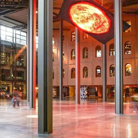 Cultura Y Gastronomía En El Casco Viejo *