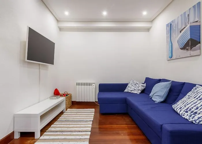 Cultura Y Gastronomia En El Casco Viejo *