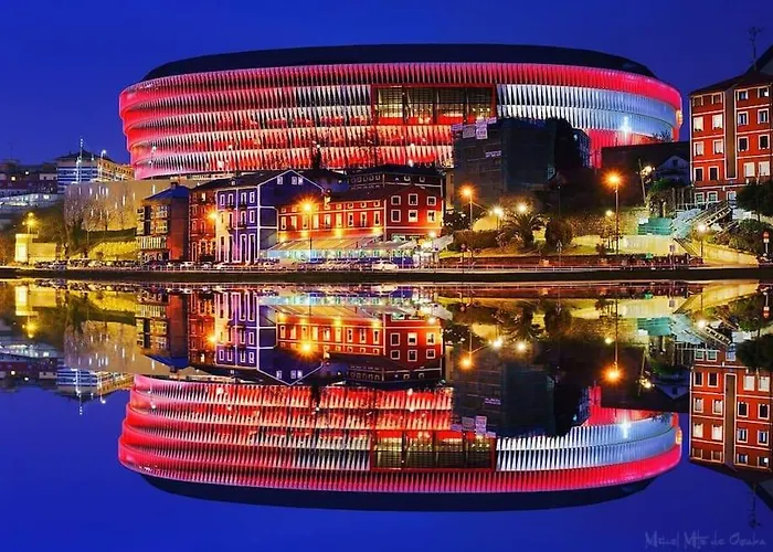 Cultura Y Gastronomia En El Casco Viejo *